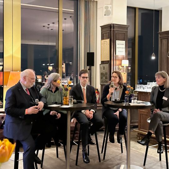 Schutz vor tödlichen Keimen: Neue Ansätze gegen Antibiotikaresistenzen